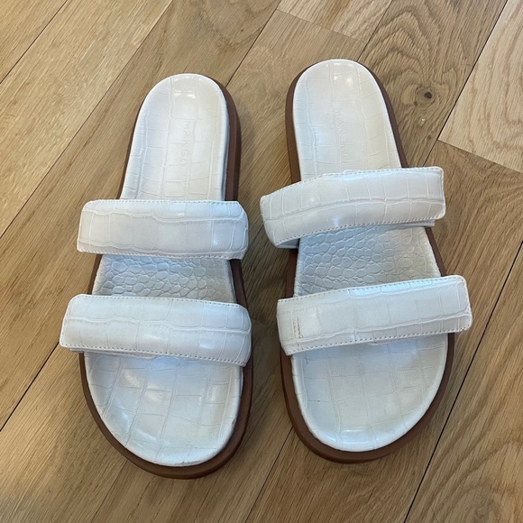 Mango Shoes - Velcro Croc Slide Sandals
